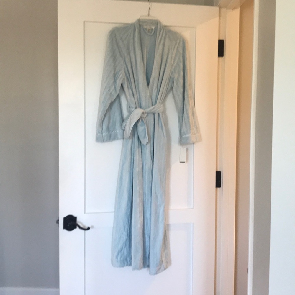 Oscar de la Renta blue robe